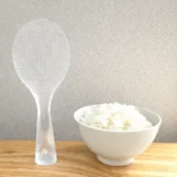 もう普通のしゃもじに戻れない！marnaの「立つしゃもじ」が優秀すぎた